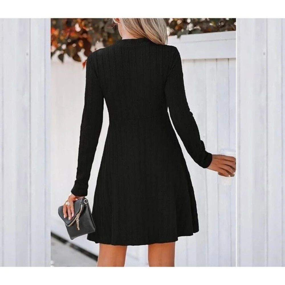 CUPSHE Women's Mini Dress Round Neck Long Sleeve Textured Button Design Knitted